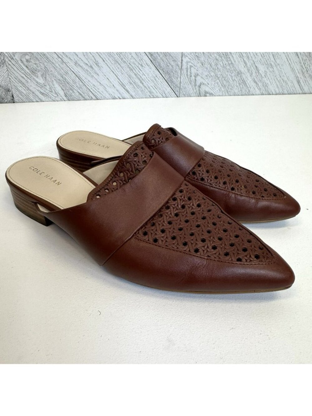 Cole Haan Womens Size 7.5 Brown Leather Woven Pointed Toe Mule Loafers Slip On